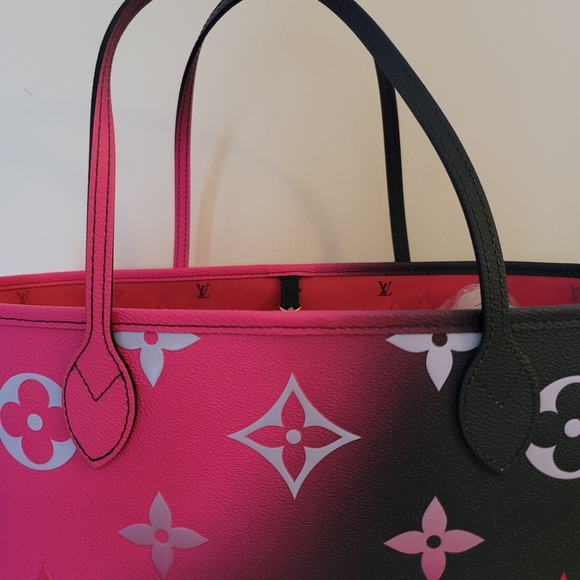 Louis Vuitton Midnight Fuschia Neverfull MM Monogram Giant Flower Bag **No Pouch - Picture 8 of 17